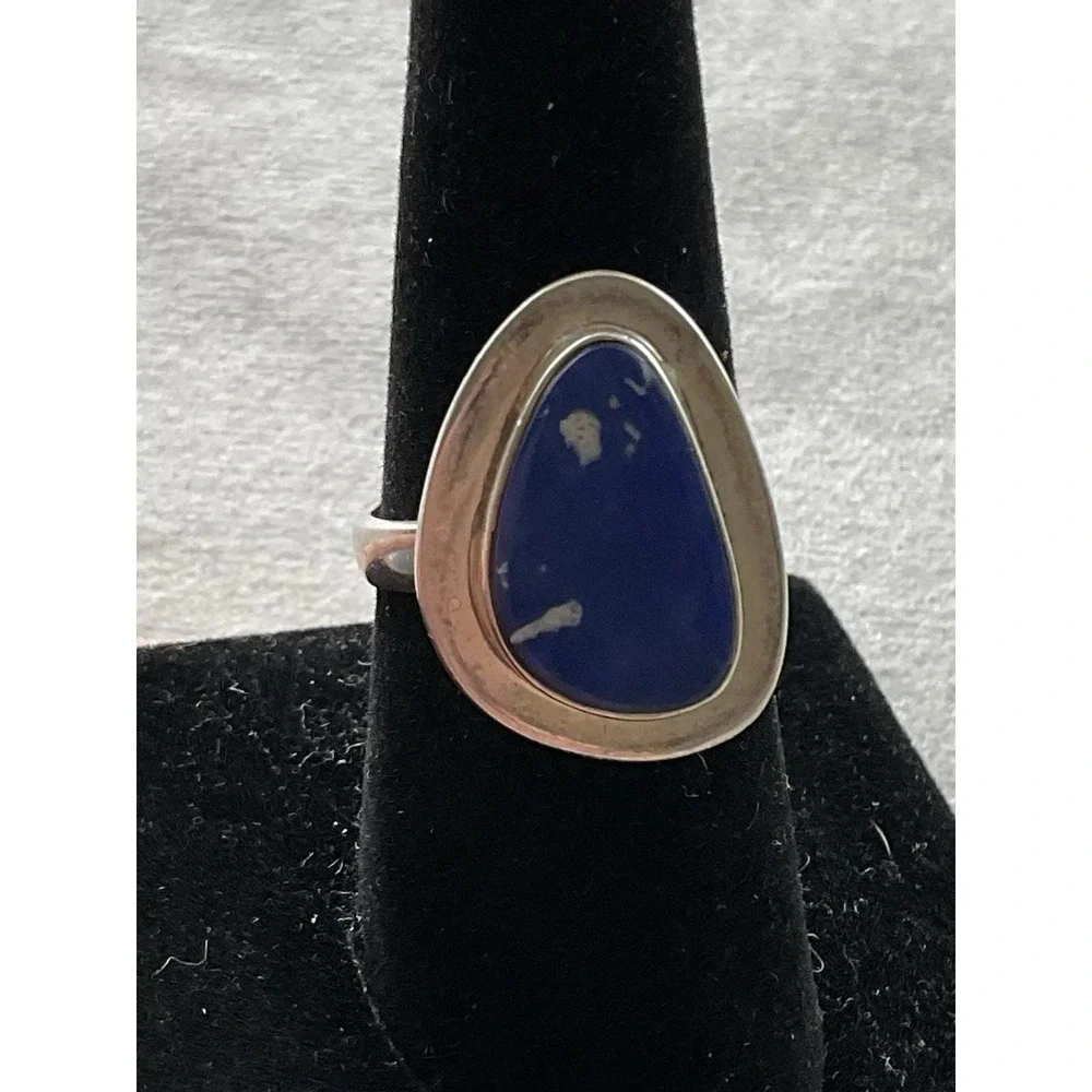 Vintage 925 Sterling Silver Ring Size 7.5 Blue Gemstone Estate Jewelry